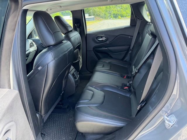 Used 2022 Jeep Cherokee Trailhawk AWD/4WD image 14