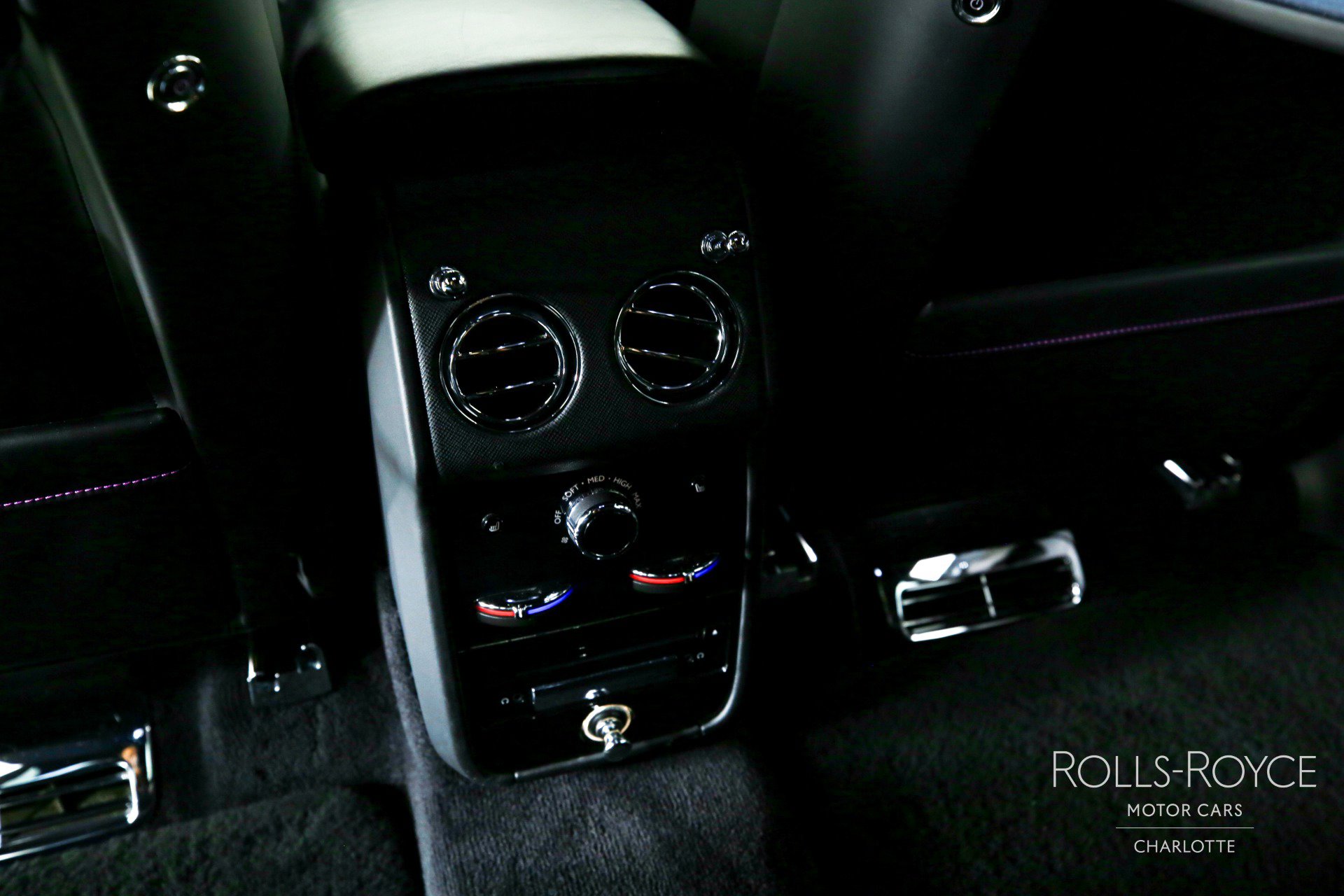 Used 2019 Rolls-Royce Cullinan image 20