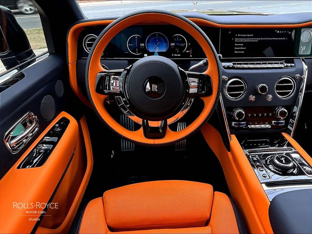 Certified 2026 Rolls-Royce Cullinan image 7