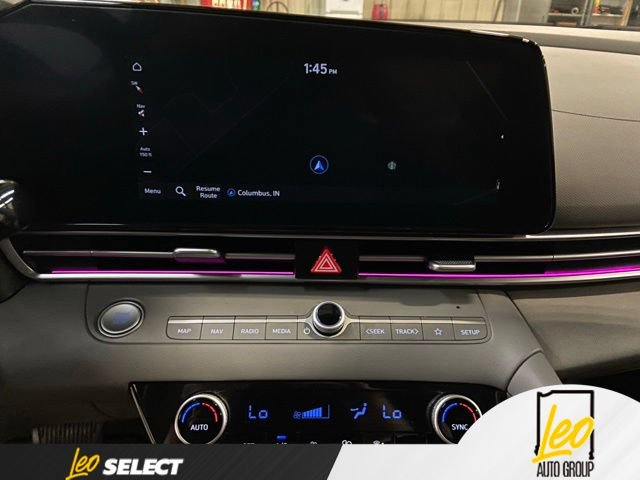 Used 2024 Hyundai Elantra SEL FWD image 14