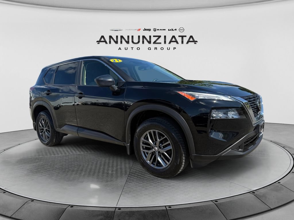 Used 2021 Nissan Rogue S AWD/4WD image 7