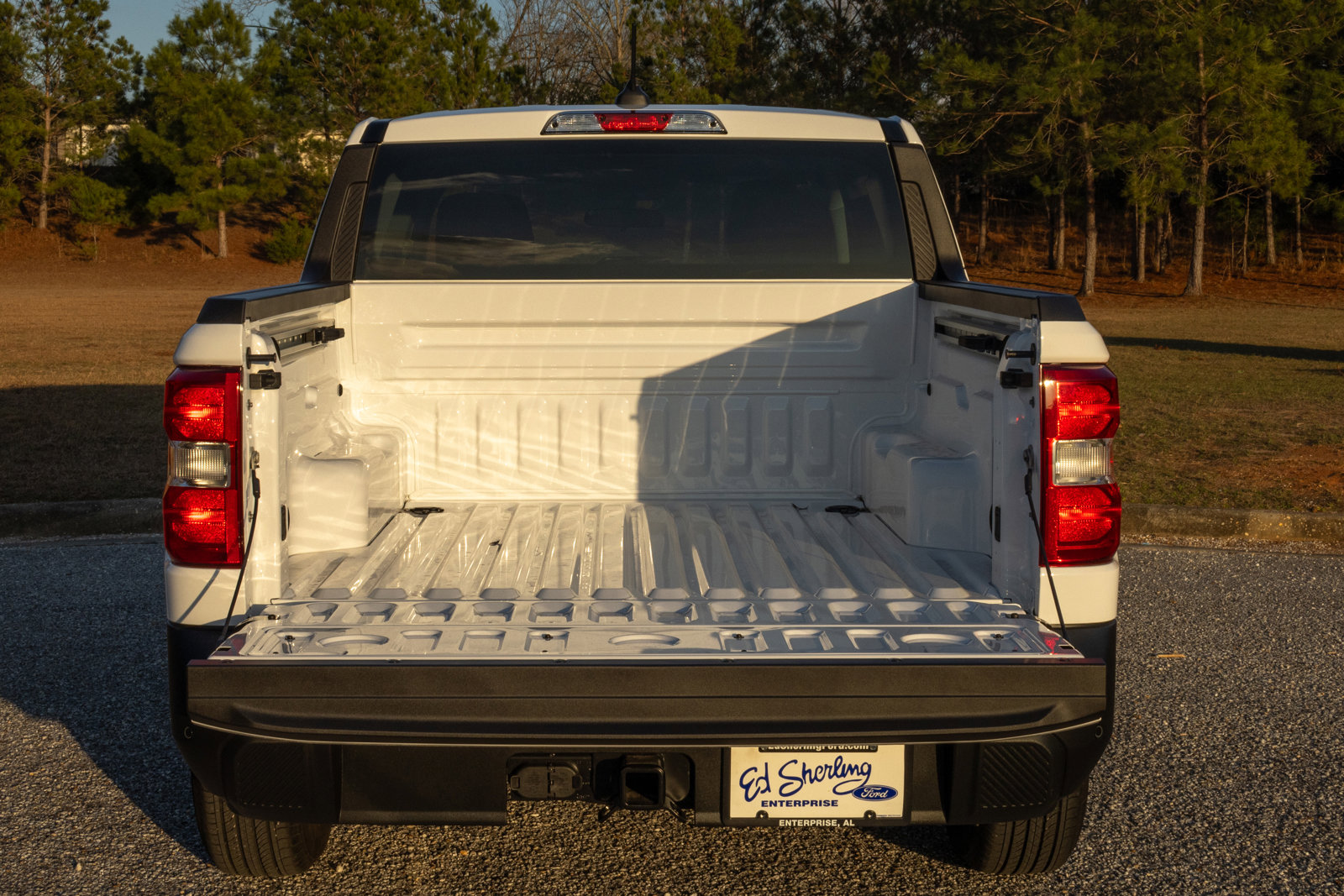 New 2025 Ford Maverick XL w/ 4K Tow Package image 9