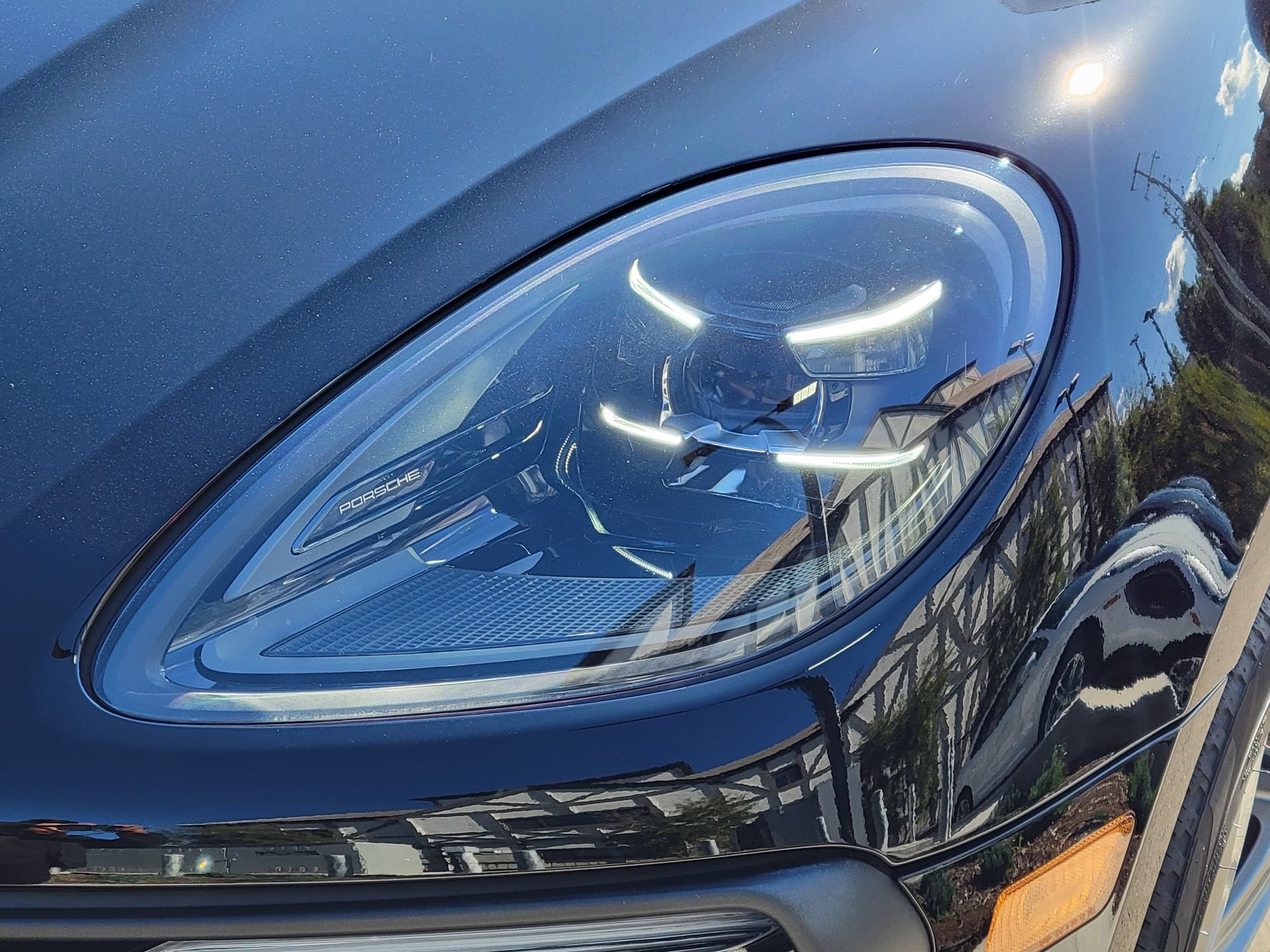 New 2025 Porsche Macan S AWD/4WD image 33