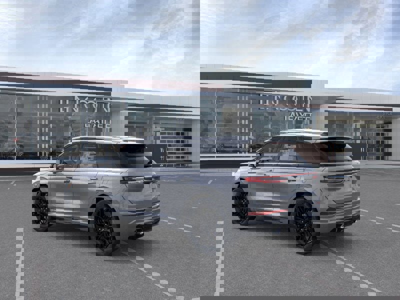 New 2025 Lincoln Corsair Reserve w/ Jet Appearance Package image 4