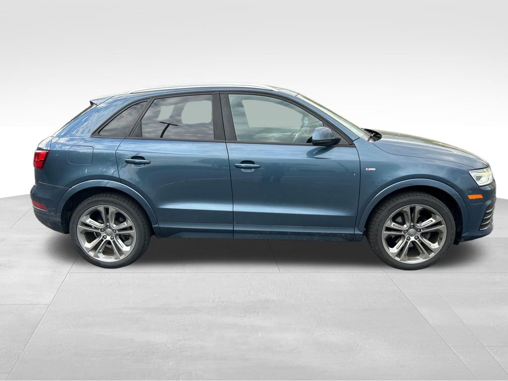 Used 2018 Audi Q3 2.0T Premium w/ Convenience Package AWD/4WD image 6