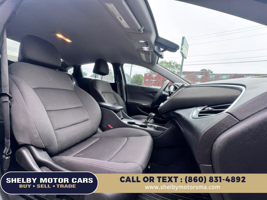 Used 2020 Chevrolet Malibu LT FWD image 15