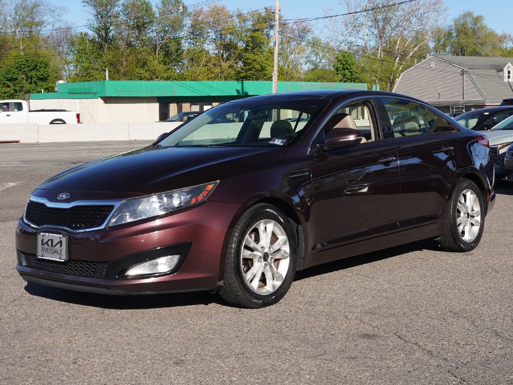 Used 2011 Kia Optima EX w/ Premium Pkg FWD image 7