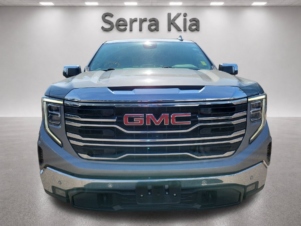 Used 2023 GMC Sierra 1500 SLT w/ SLT Premium Plus Package AWD/4WD image 10