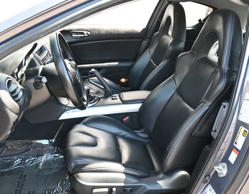 Used 2006 MAZDA RX-8 w/ Grand Touring Pkg RWD image 12