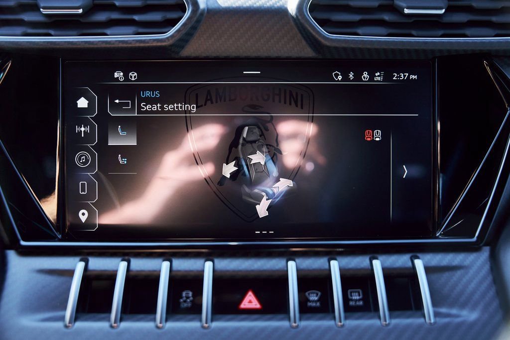 Used 2024 Lamborghini Urus Performante image 92