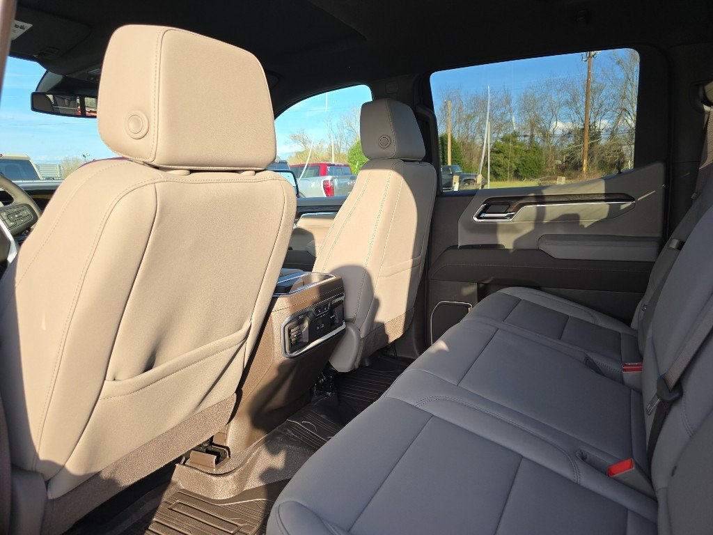 New 2026 GMC Sierra 1500 SLT w/ SLT Premium Plus Package AWD/4WD image 10