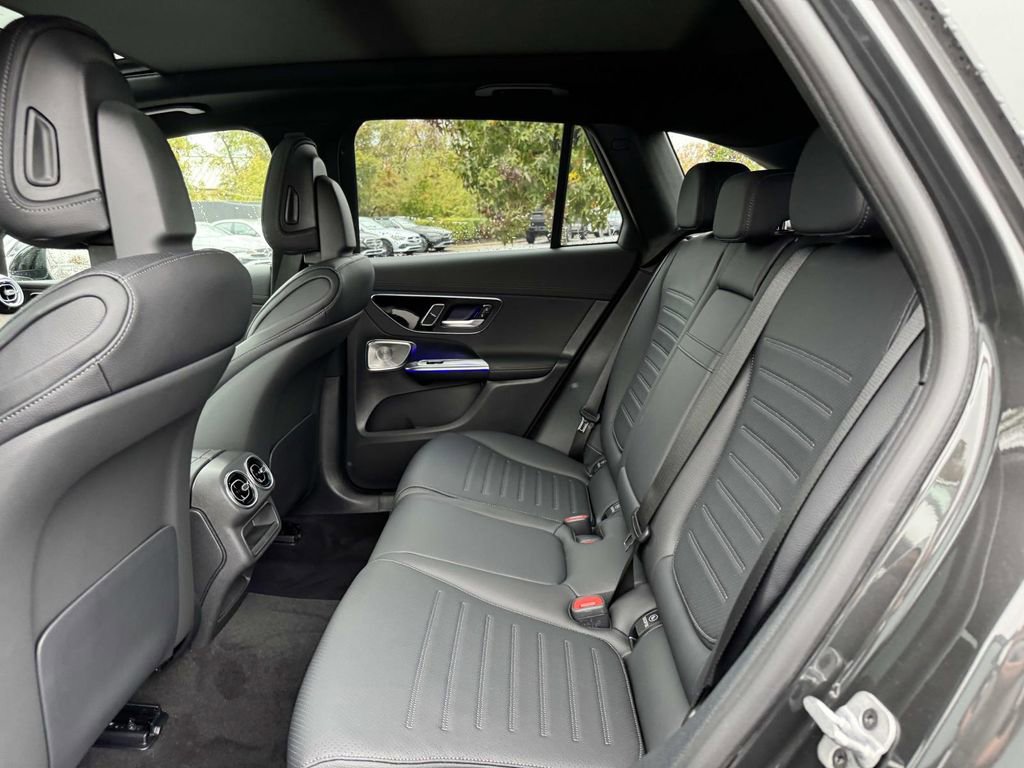 Certified 2025 Mercedes-Benz GLC 300 4MATIC image 13