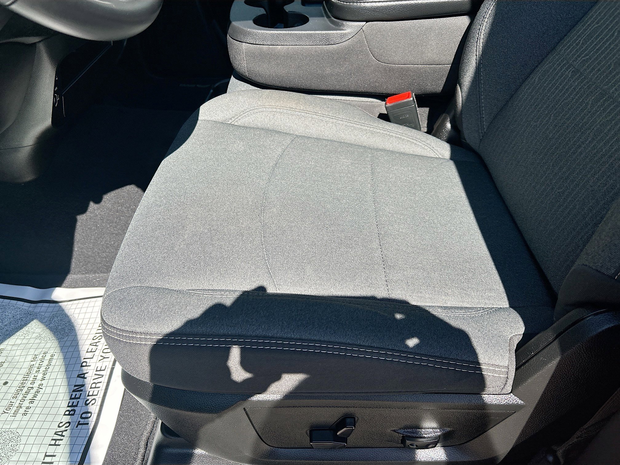 Used 2024 RAM 2500 Big Horn w/ Safety Group image 20