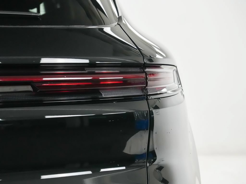 New 2026 Porsche Cayenne AWD/4WD image 12