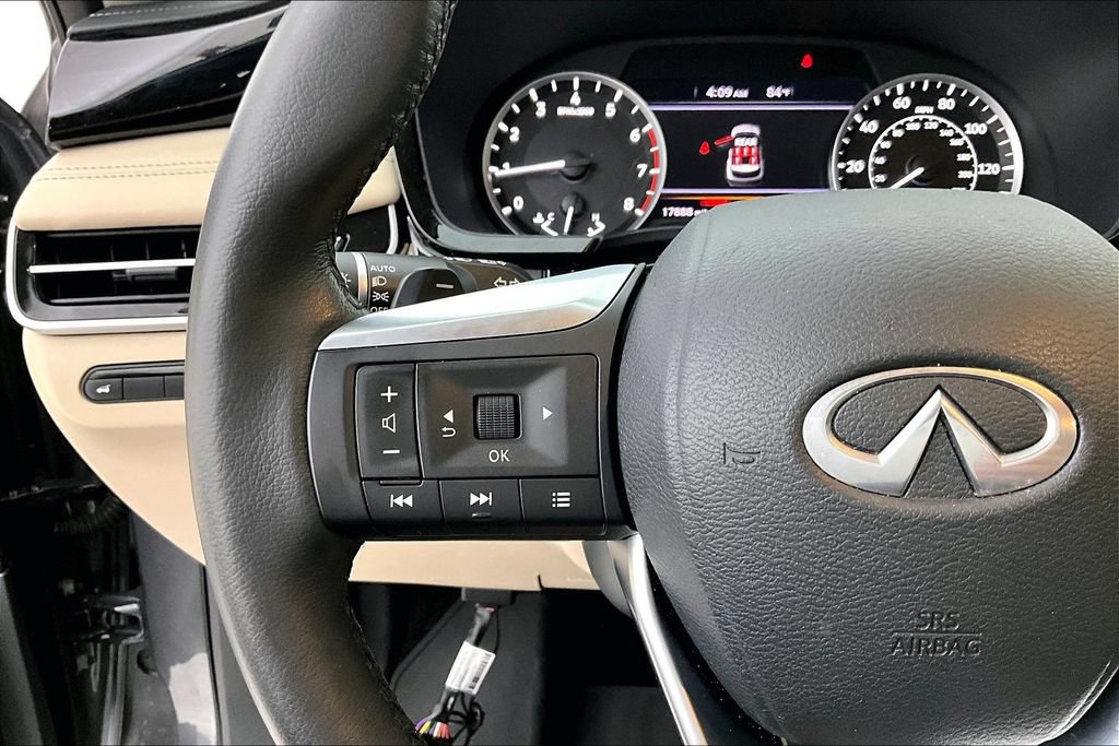 Used 2025 INFINITI QX60 Pure AWD/4WD image 24