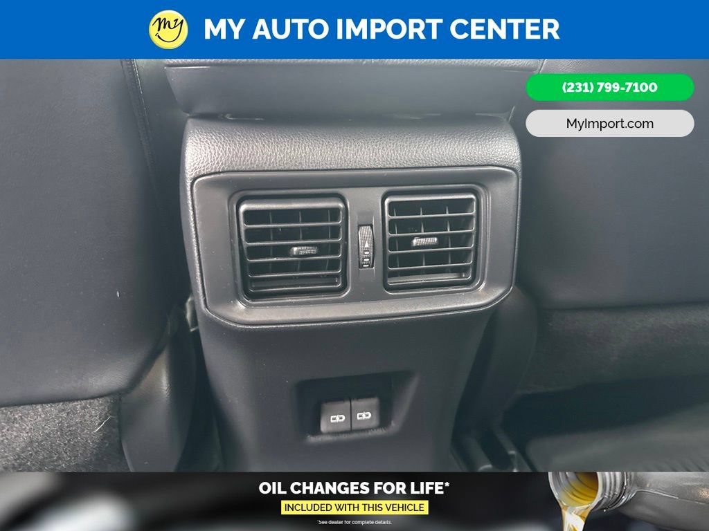 Used 2025 Toyota RAV4 XLE Premium w/ Weather Package AWD/4WD image 27