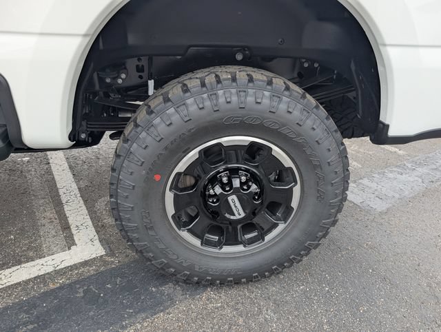 New 2026 Ford F250 Platinum w/ Tremor Off-Road Package AWD/4WD image 24