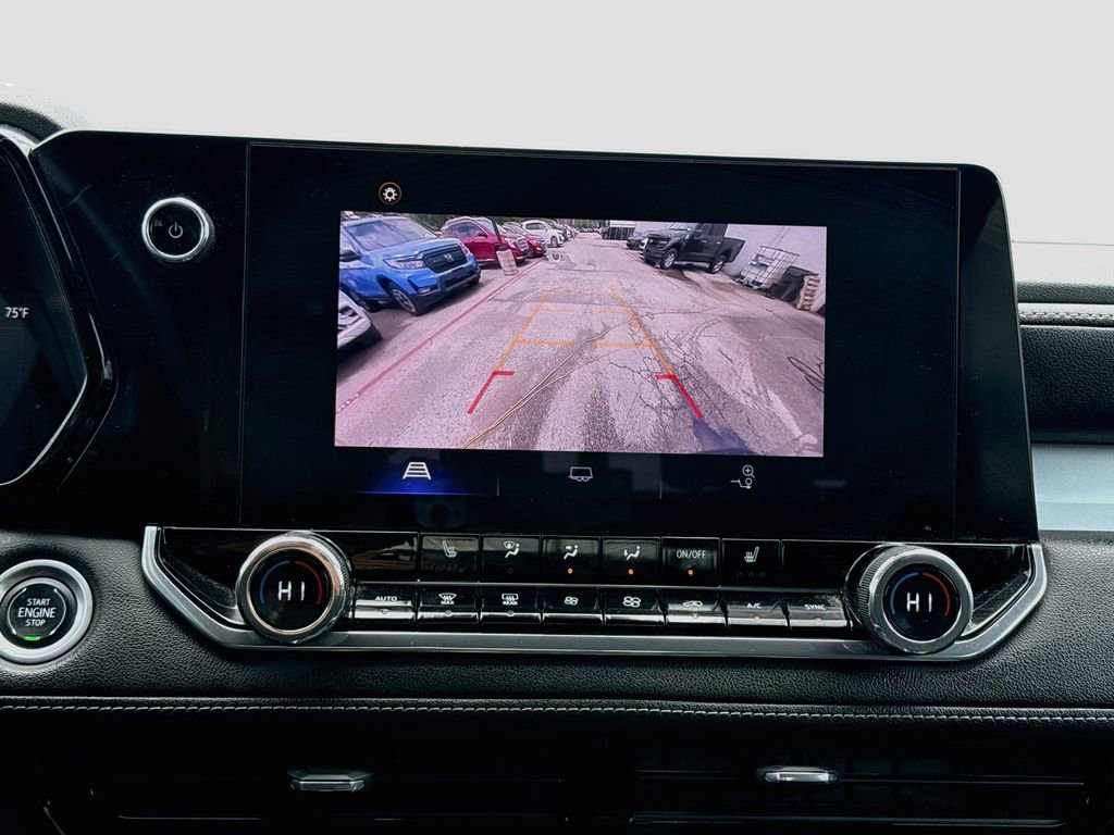 Used 2024 Chevrolet Colorado LT w/ LT Convenience Package II AWD/4WD image 14