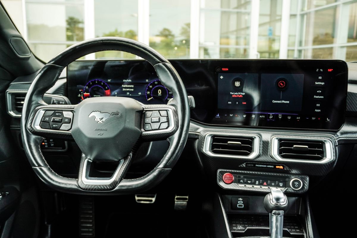 Used 2024 Ford Mustang Premium image 15