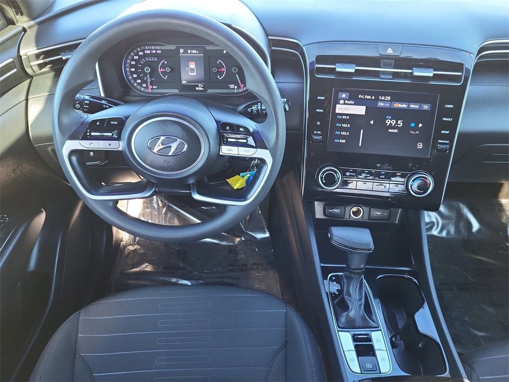 Used 2024 Hyundai Santa Cruz SE image 9