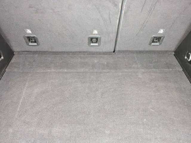 Certified 2019 Jeep Cherokee Latitude Plus w/ Cold Weather Group image 28