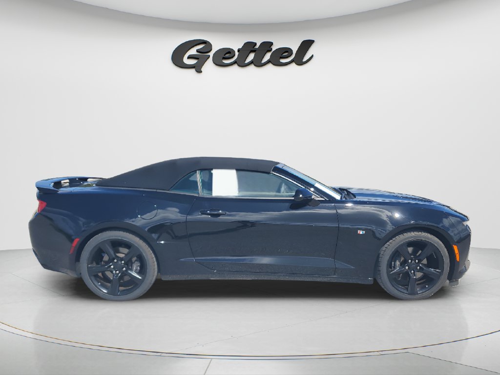Used 2016 Chevrolet Camaro SS RWD image 4