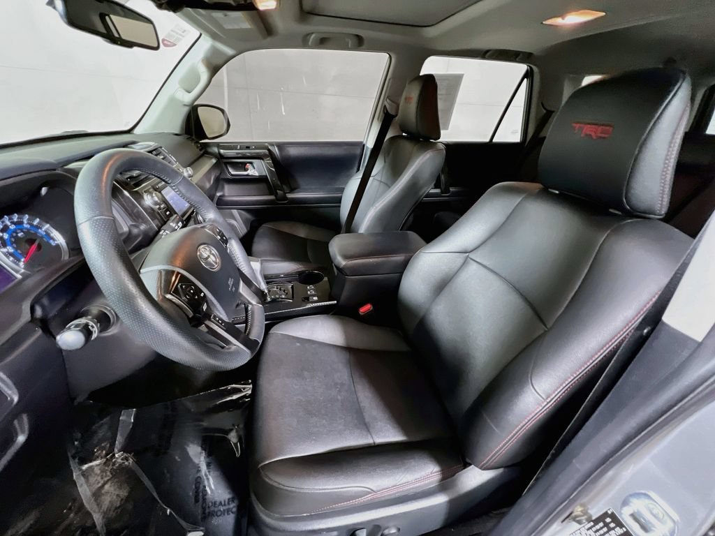 Certified 2019 Toyota 4Runner TRD Off-Road Premium AWD/4WD image 18