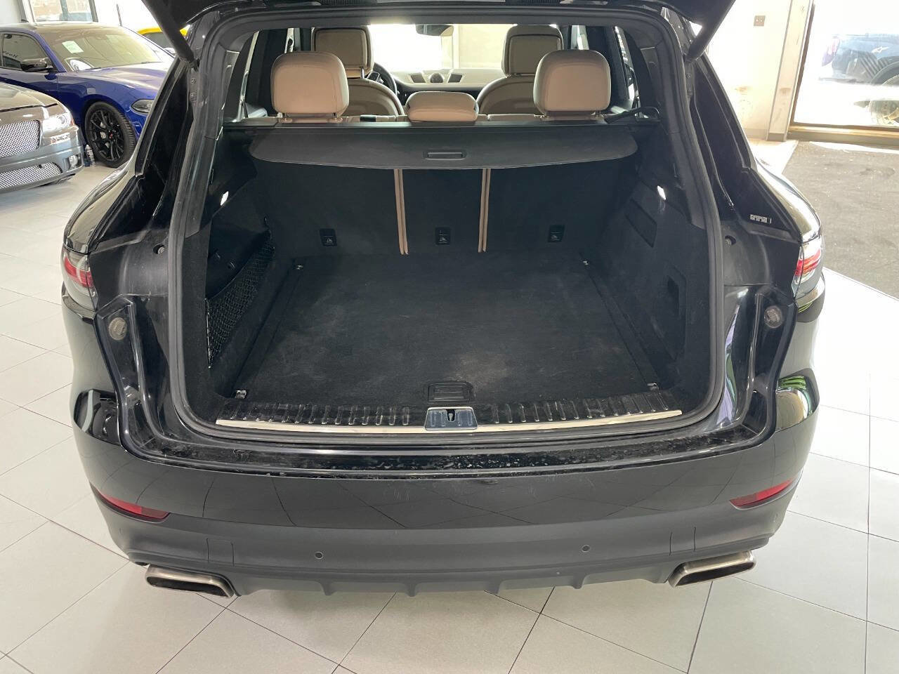 Used 2019 Porsche Cayenne image 7