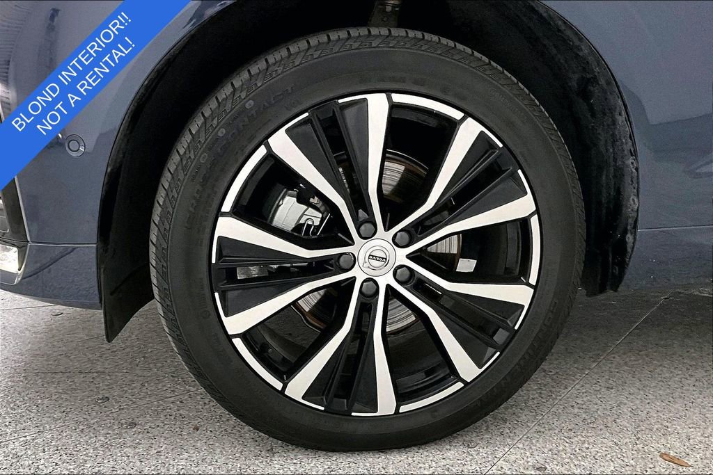 Certified 2024 Volvo XC60 B5 Plus w/ Protection Package Premier image 12