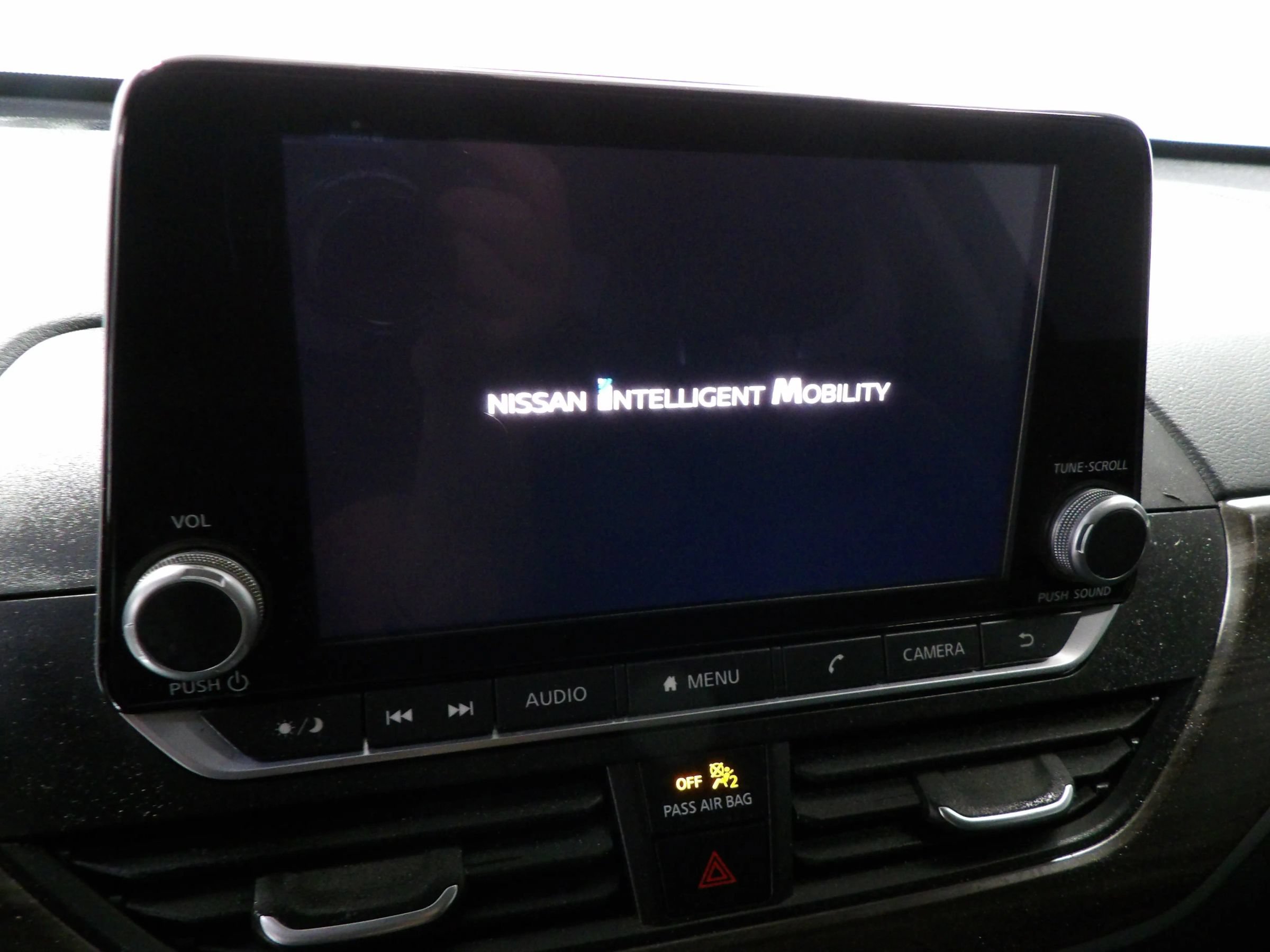 Used 2023 Nissan Altima 2.5 SV FWD image 9