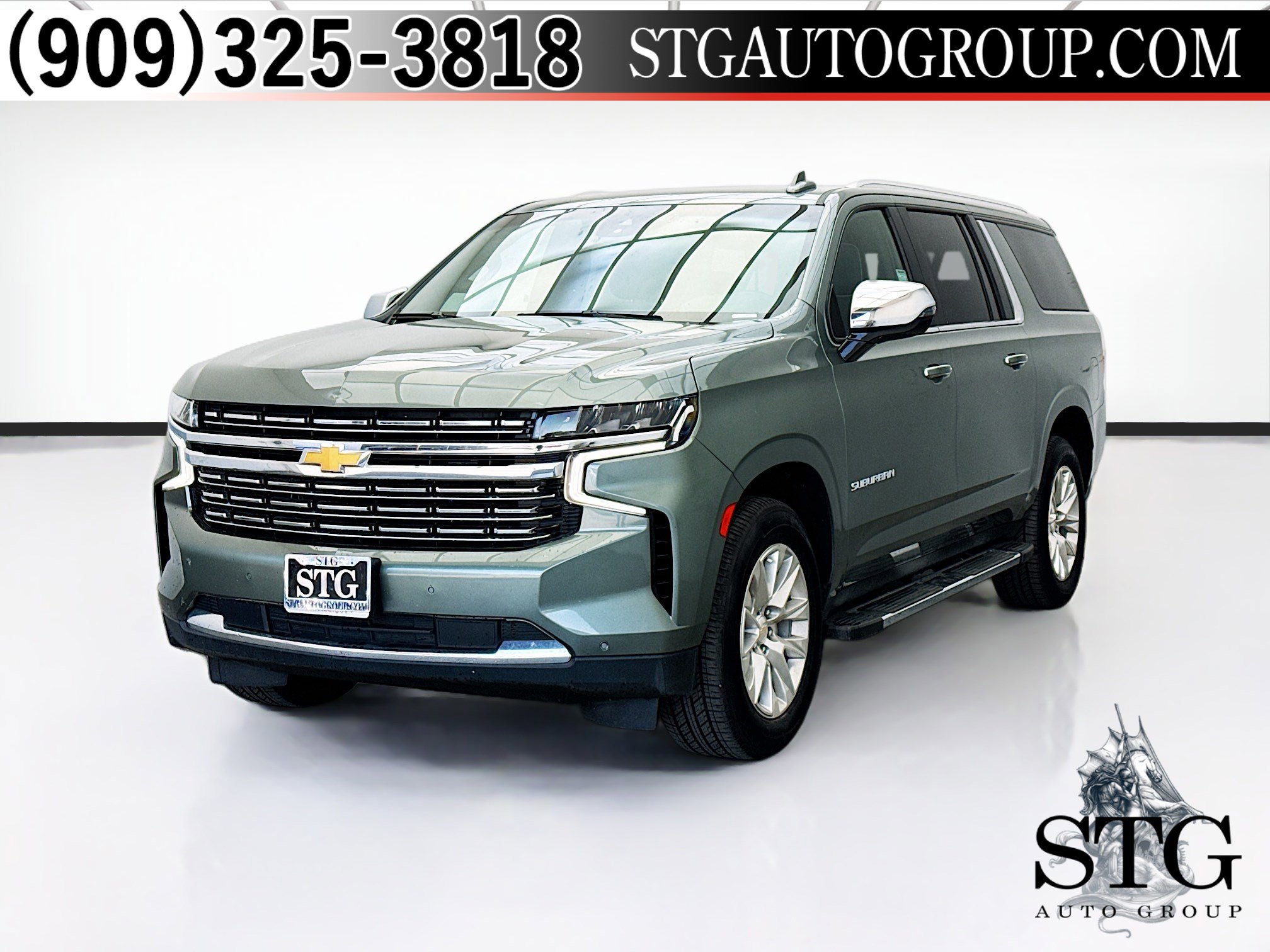 Used 2023 Chevrolet Suburban Premier RWD image 1