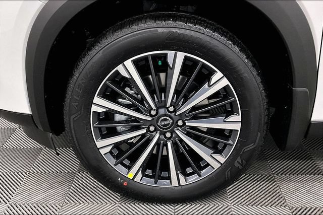 New 2026 Nissan Pathfinder Platinum AWD/4WD image 11