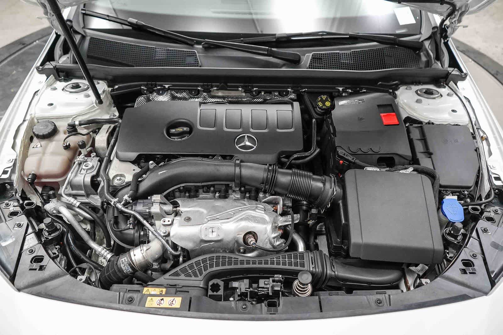 Certified 2022 Mercedes-Benz CLA 250 w/ Parking Assistance Package image 36
