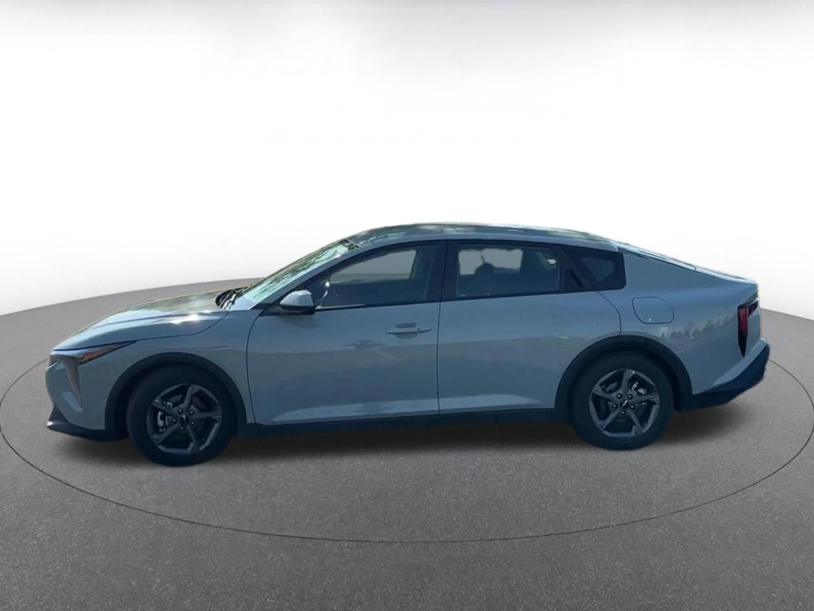 Used 2025 Kia K4 FWD image 9