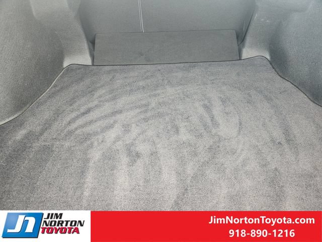 Used 2021 Toyota Camry LE FWD image 31