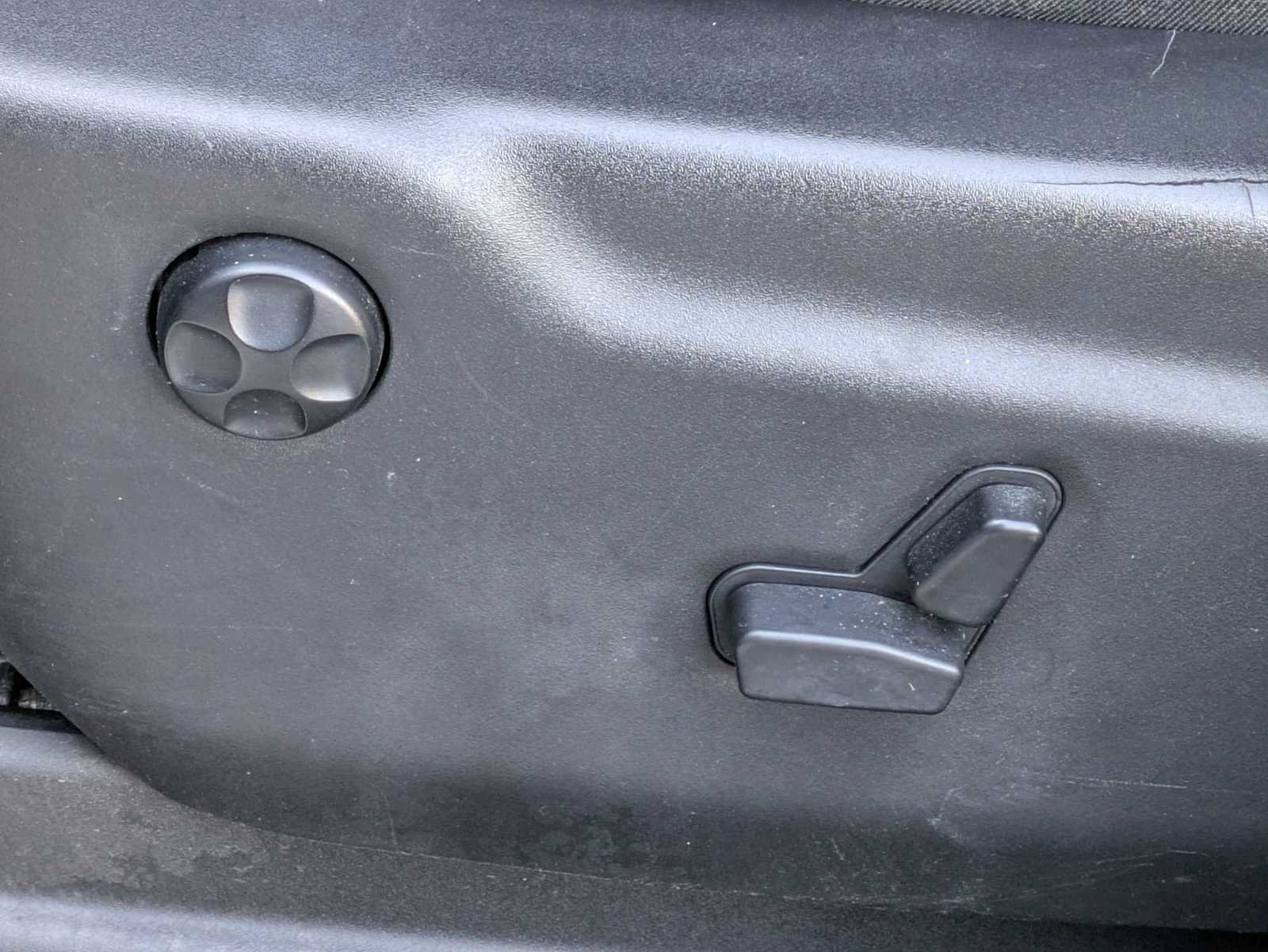 Used 2018 Dodge Durango Citadel w/ Premium Entertainment Group image 15