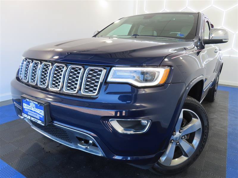 Used 2017 Jeep Grand Cherokee Overland AWD/4WD image 1