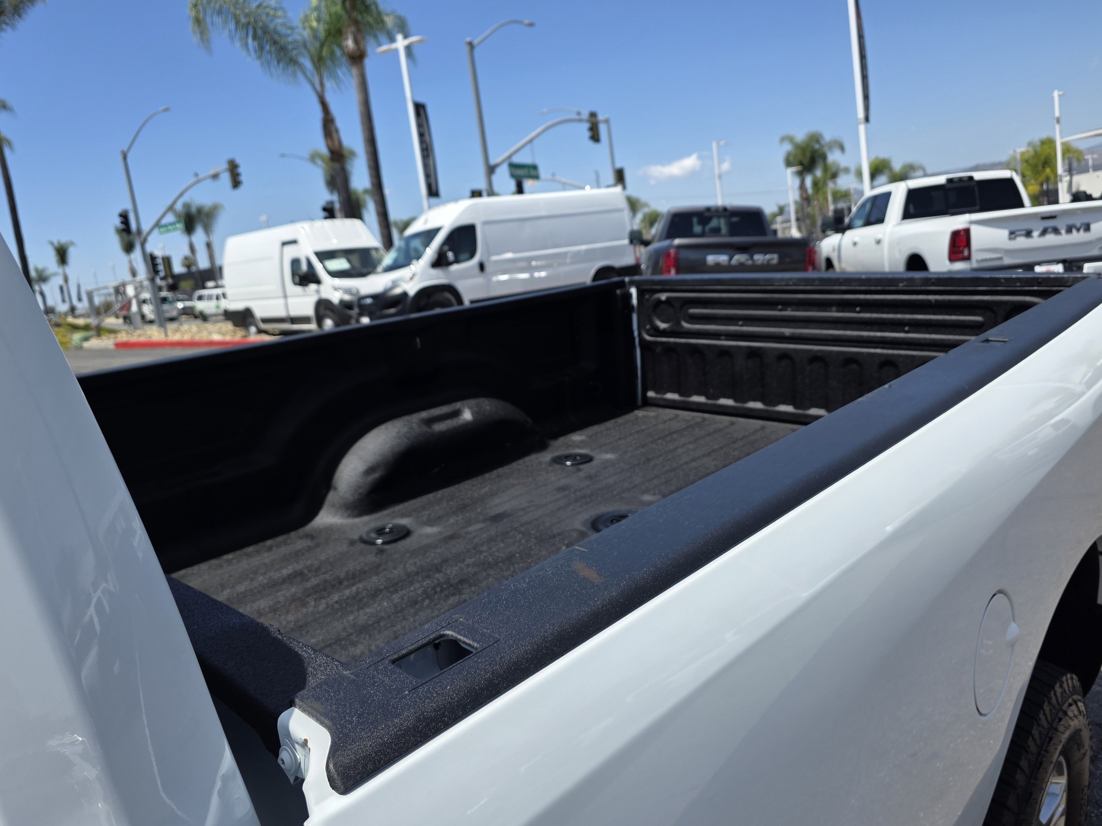 Certified 2024 RAM 3500 Big Horn AWD/4WD image 18