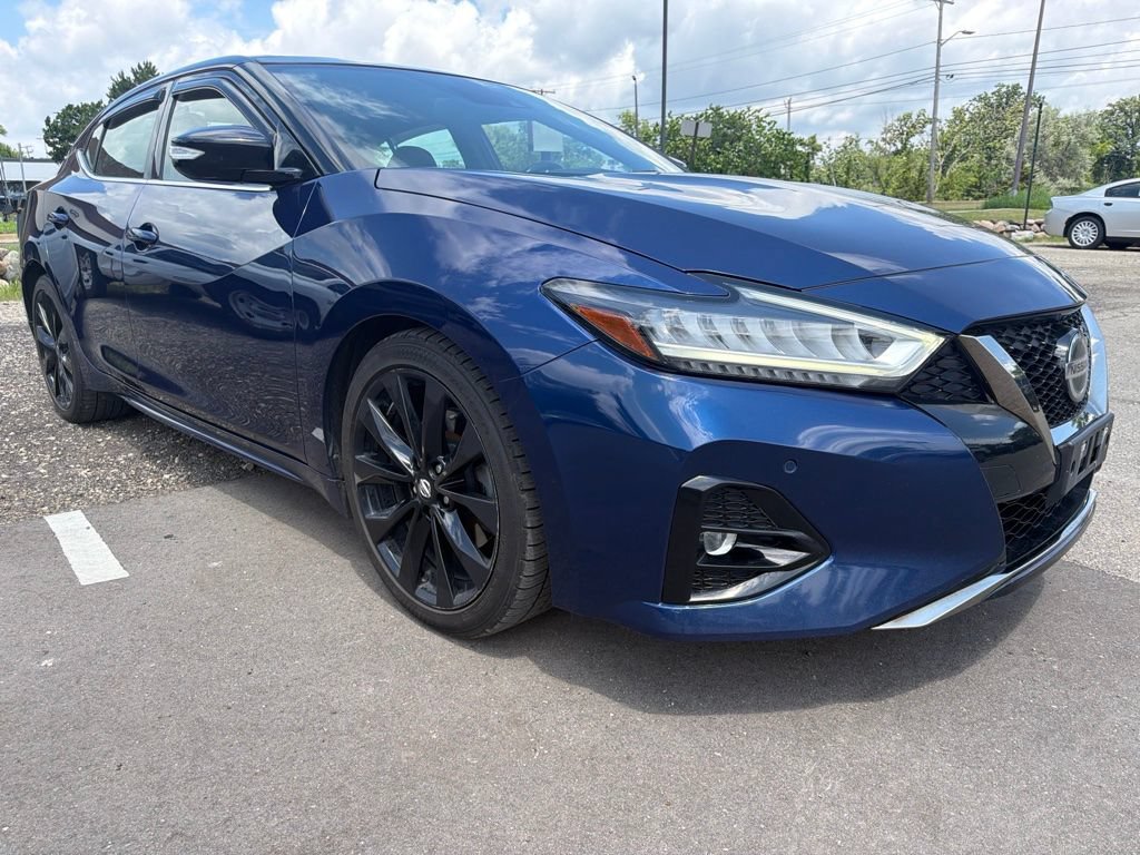 Used 2019 Nissan Maxima SR FWD image 3