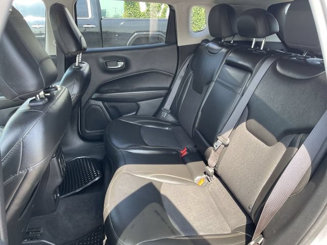 Used 2020 Jeep Compass Latitude w/ Cold Weather Group AWD/4WD image 21