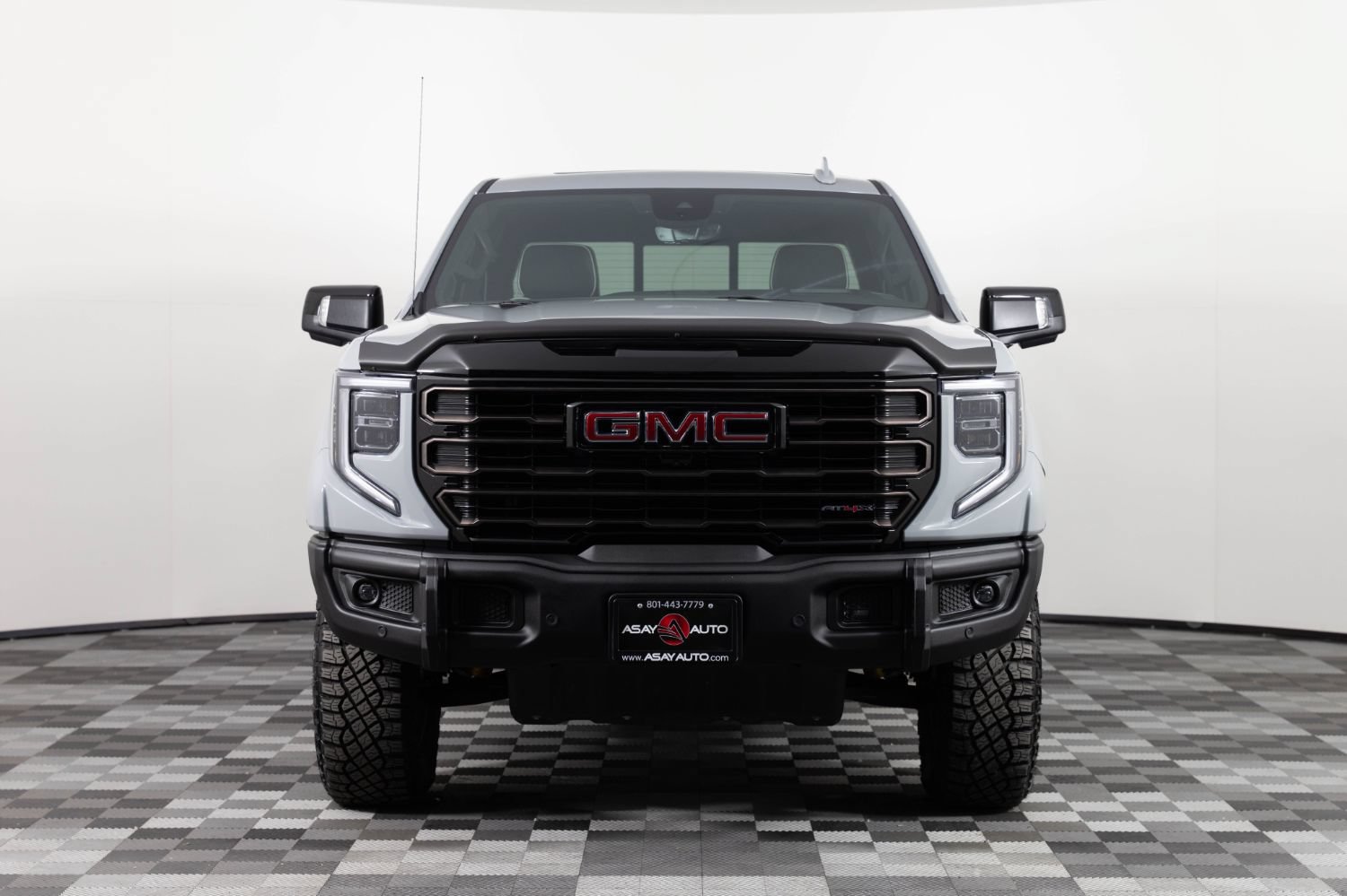 Used 2025 GMC Sierra 1500 AT4X AWD/4WD image 12