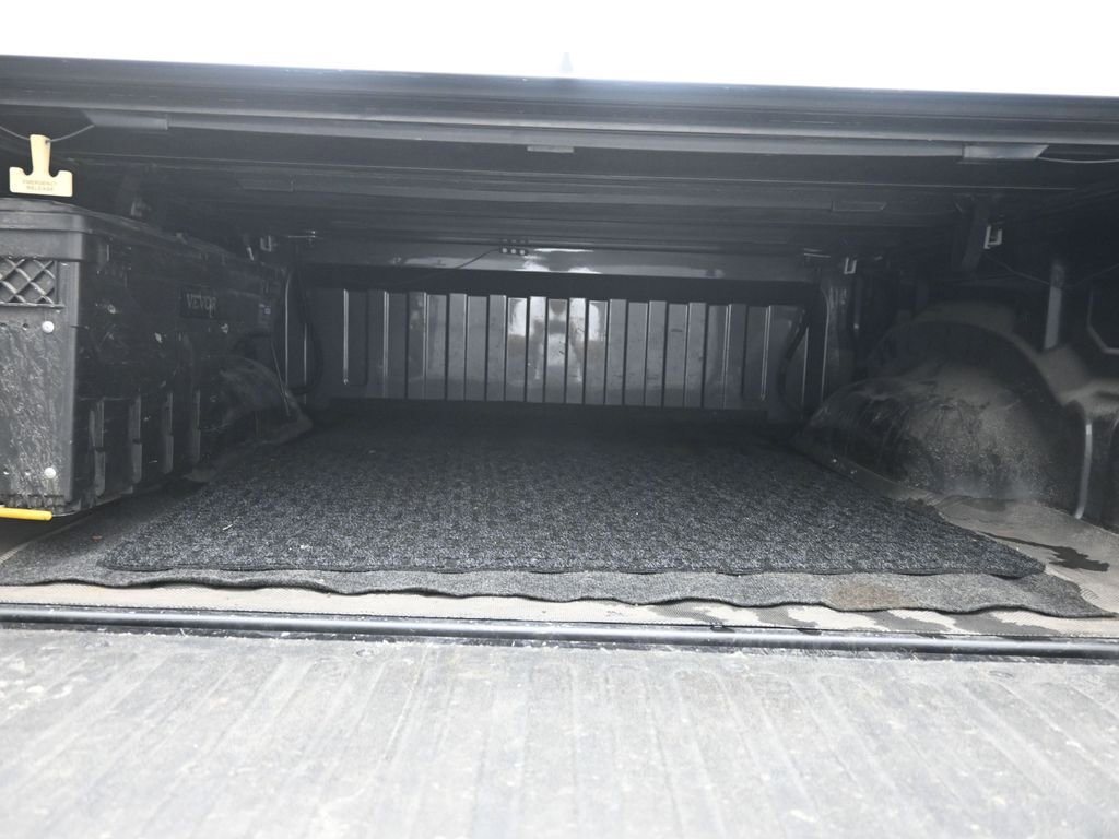 Used 2020 RAM 1500 Laramie w/ Sport Appearance Package image 21