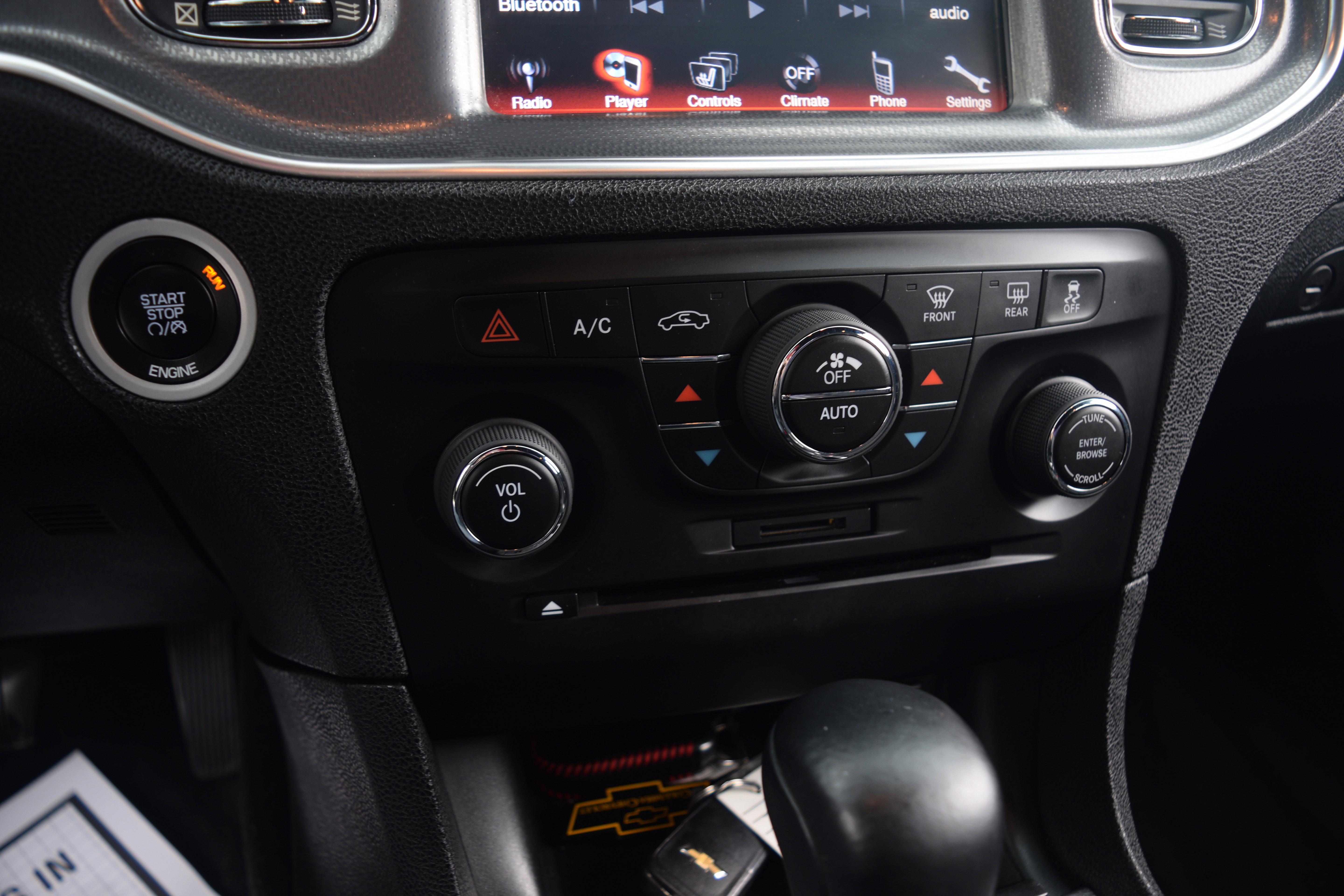 Used 2013 Dodge Charger R/T w/ Wheels & Tunes Group image 10