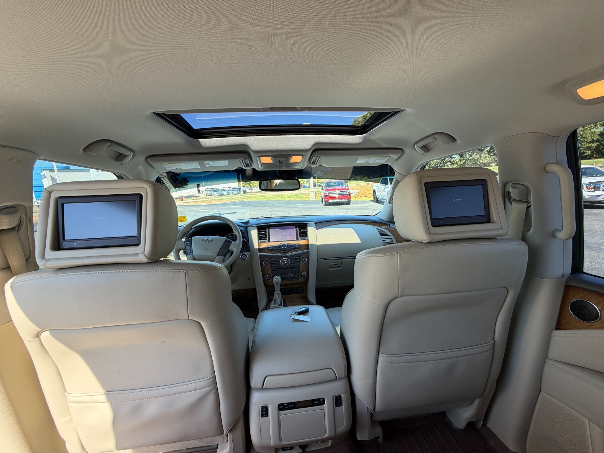 Used 2013 INFINITI QX56 4WD w/ Theater Pkg image 24