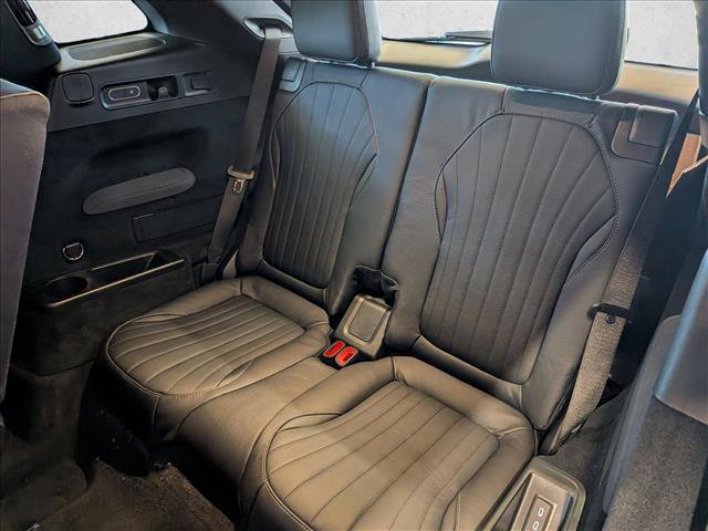 New 2026 Mercedes-Benz EQS 400 4MATIC SUV image 16