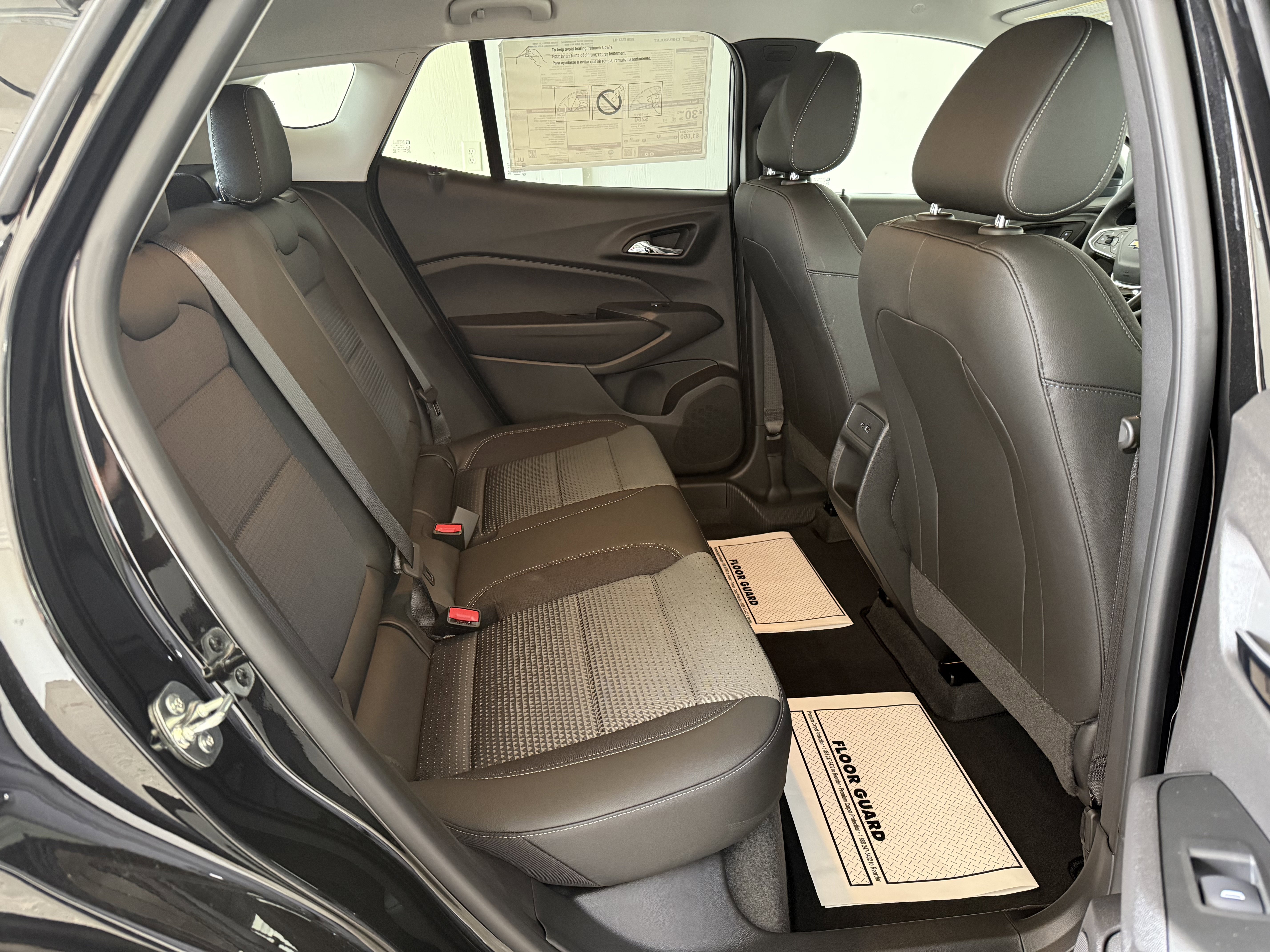 New 2026 Chevrolet Trax LT w/ LT Convenience Package image 30