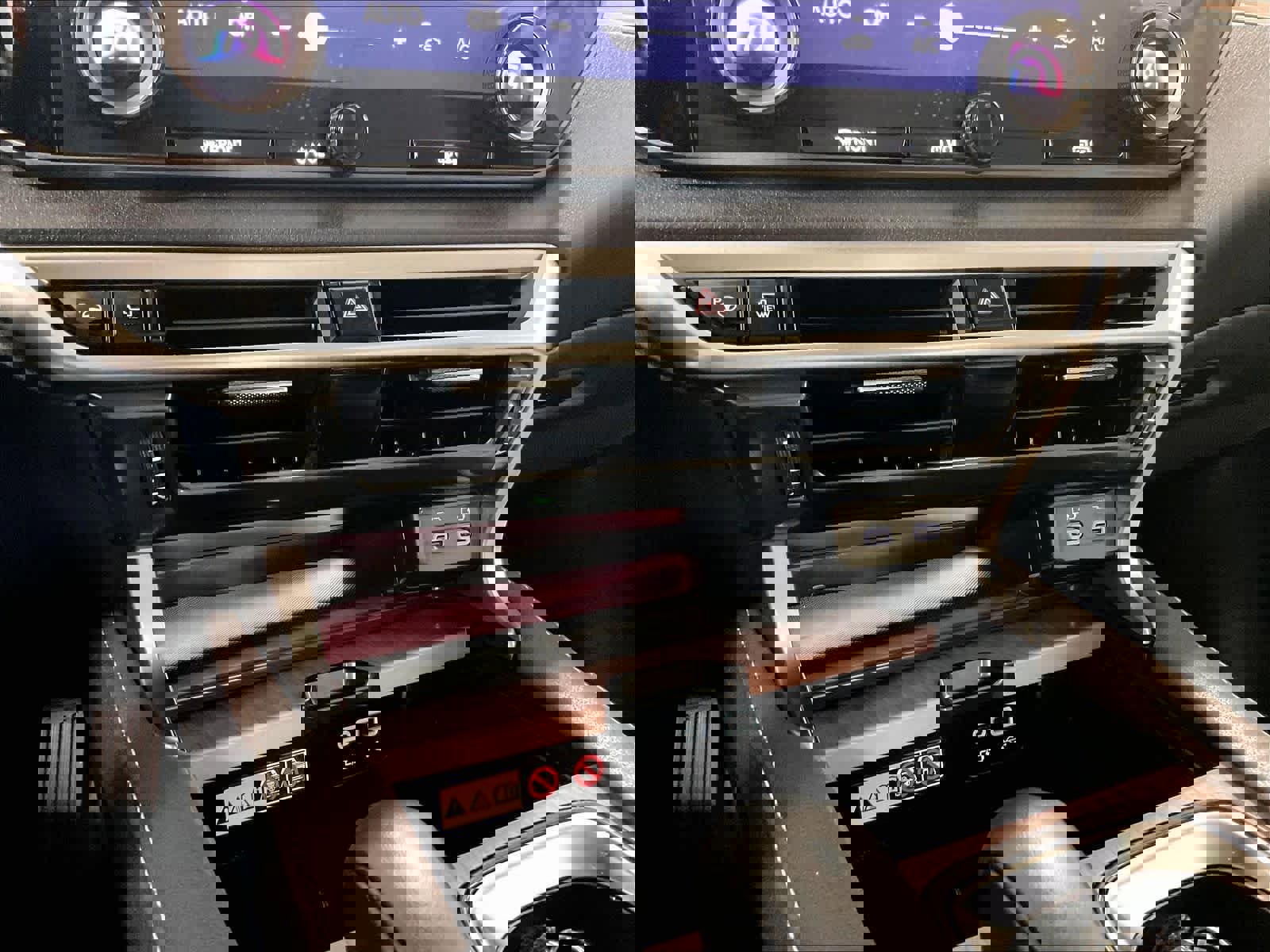 Used 2025 Lexus RX 450h Luxury w/ Convenience Package image 26