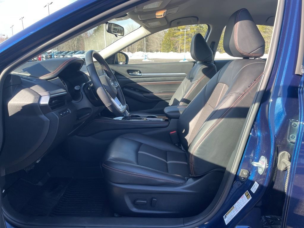 Used 2023 Nissan Altima 2.5 SR image 28
