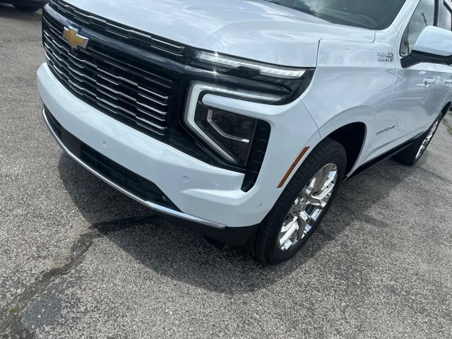 New 2026 Chevrolet Suburban High Country AWD/4WD image 9