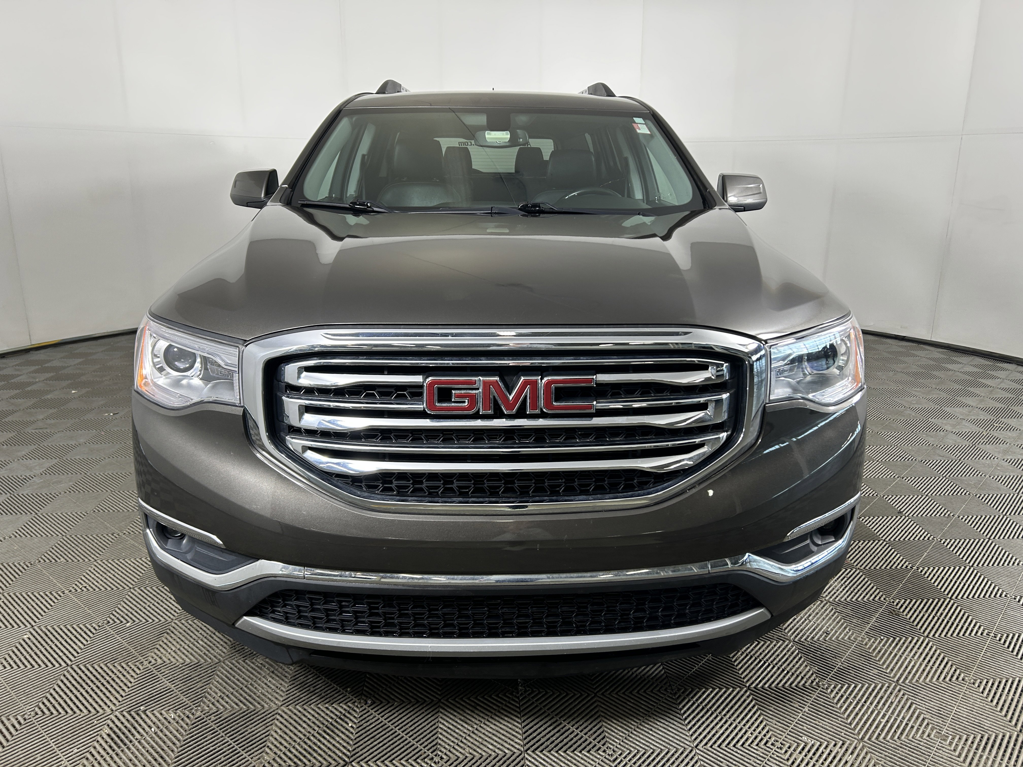 Used 2019 GMC Acadia SLT image 6